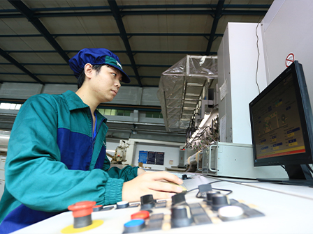 精細(xì)管理提質(zhì)增效，全員共創(chuàng)共享共贏 ——砥礪奮進(jìn)的威孚